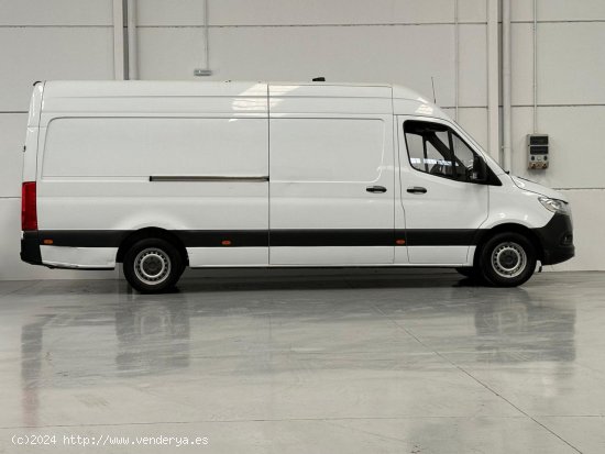 Mercedes Sprinter MERCEDES-BENZ Sprinter 314 CDI LARGO 3.5T T. ALTO - Vélez