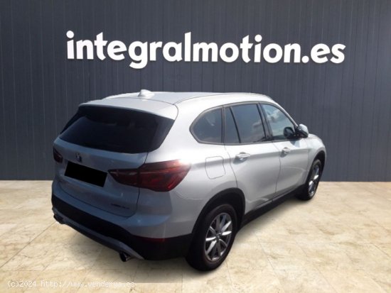 BMW X1 sDrive18d - 