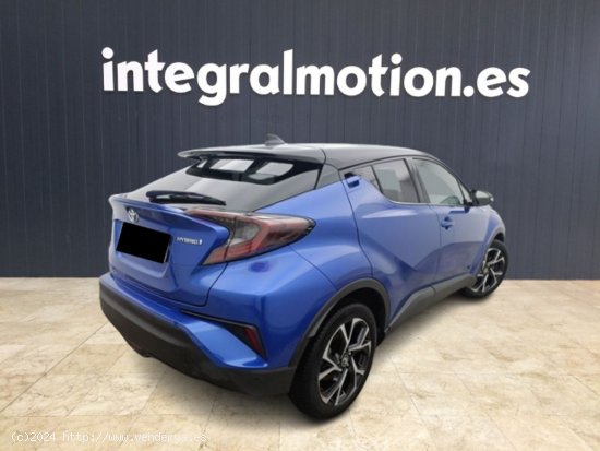 Toyota C-HR 1.8 VVT I-HYBRID C-LUB AUT. 5D - 