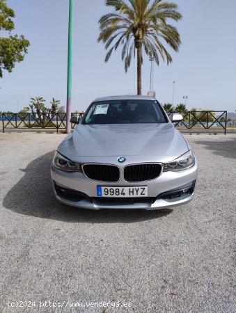  BMW Serie 3 318dA Gran Turismo - Malaga 