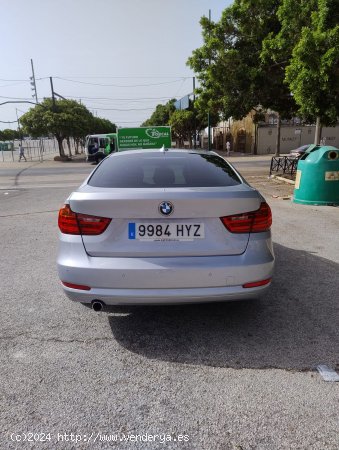 BMW Serie 3 318dA Gran Turismo - Malaga