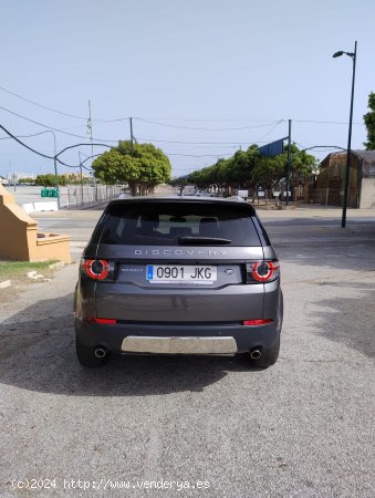 Land-Rover Discovery Sport 2.0 TD4 150CV 4X2 HSE - Malaga