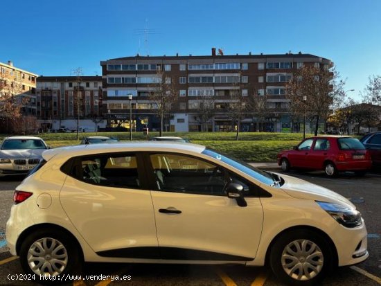 RENAULT Clio en venta en Pamplona/IruÃ±a (Navarra) - Pamplona/IruÃ±a