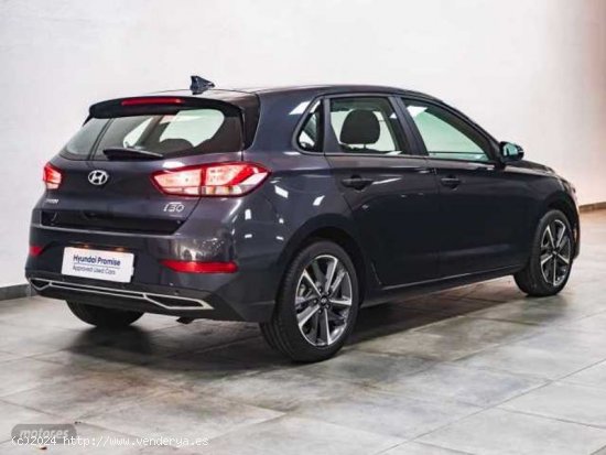 Hyundai i30 1.5 DPI Klass SLX 110 de 2023 con 19.359 Km por 18.990 EUR. en Guipuzcoa