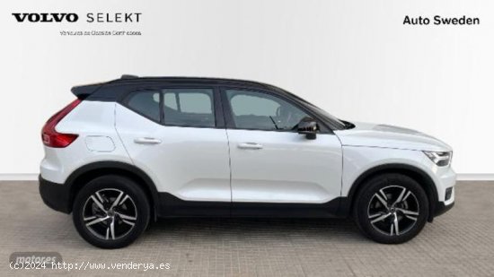 Volvo XC40 T3 R-Design Automatico de 2021 con 58.705 Km por 30.400 EUR. en Valencia