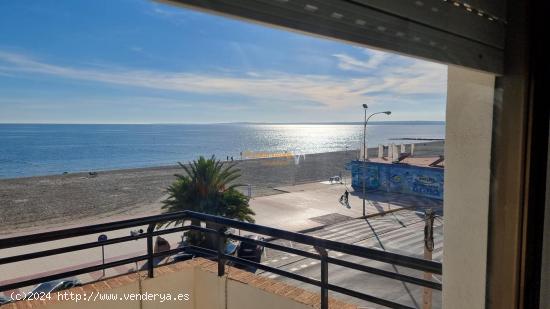 APARTAMENTO CON VISTAS AL MAR EN SANTA POLA DISPONIBLE EN JULIO Y AGOSTO - ALICANTE