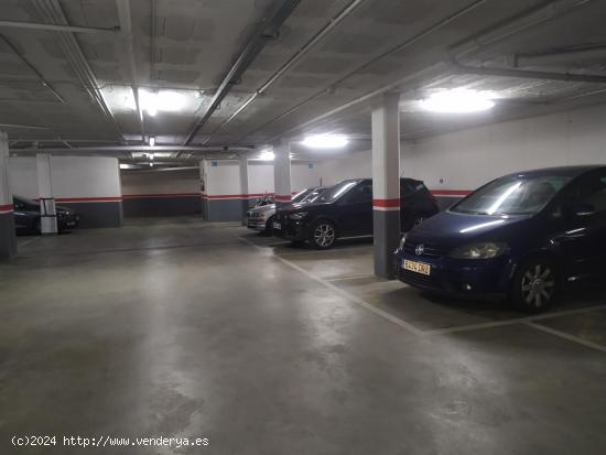  PLAZAS DE PARKING EN LLINARS DEL VALLES - BARCELONA 