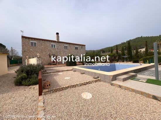 Chalet a la venta en l'Olleria - VALENCIA