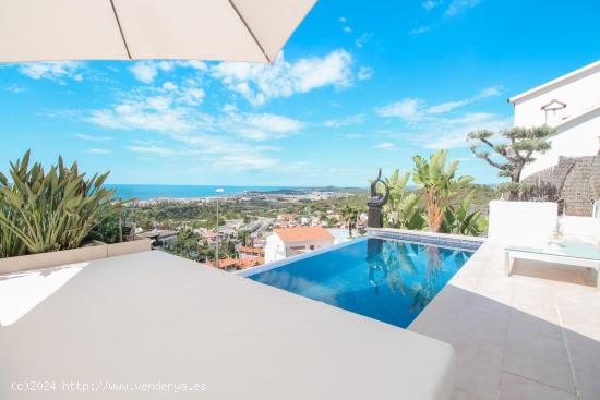 Casa Quint Mar impresionantes vistas al mar y a Sitges - BARCELONA