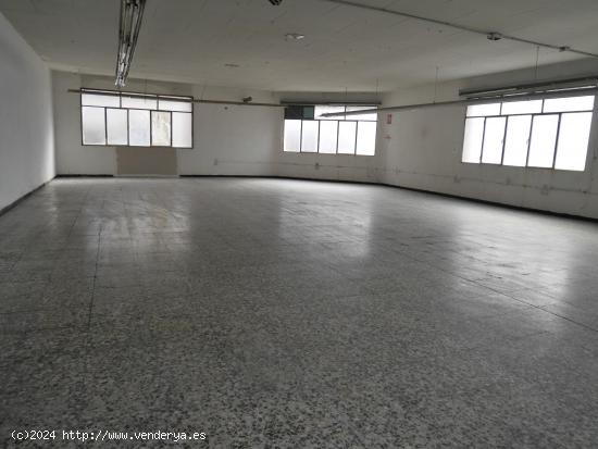  Nave industrial en zona Salinetas de Petrer de 350 metros en primera planta! - ALICANTE 