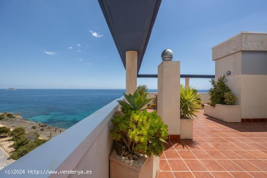 ¡ESPECTACULAR ÁTICO´DÚPLEX, FRENTE AL MAR, EN UN ENTORNO ÚNICO, EN PLAYA DEL TORRES! - ALICANTE