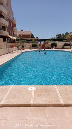 BONITO PISO EN LA PLAYA  ,,PARA DISFRTAR TUS VACACIONES - ALMERIA