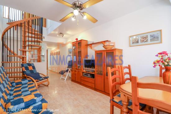 APARTAMENTO DE 3 DORMITORIOS, SOLARIUM Y GARAJE. EN EL CORAZON DE LOS ALCAZARES, MURCIA - MURCIA