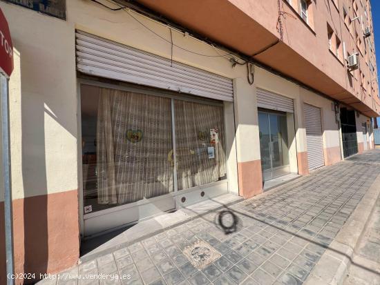 Se alquila local comercial en C/Tavernes Blanques - VALENCIA