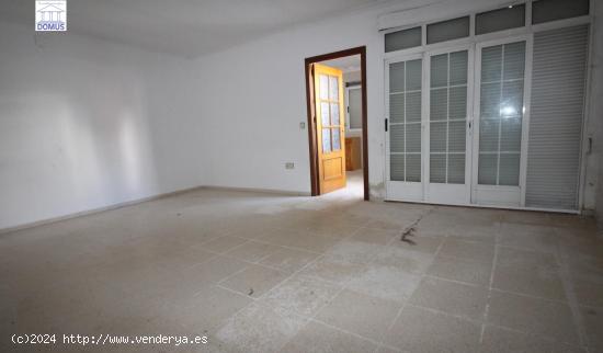  Casa en venta en pleno centro de Montijo - BADAJOZ 