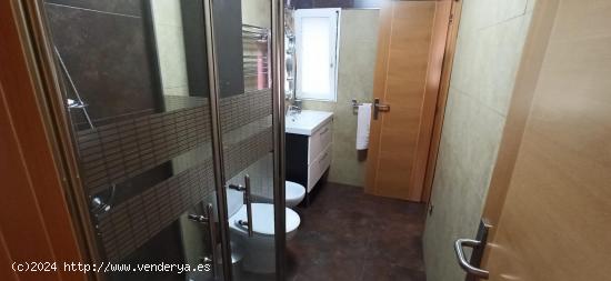 Piso convertido en 2 apartamentos en Jerez de la Frontera - CADIZ