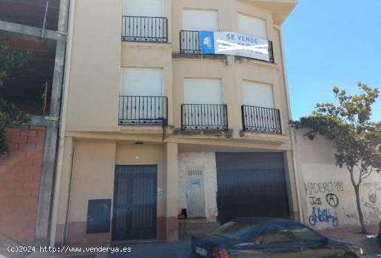 LOCAL COMERCIAL DE 103 M2 EN CAMARENA - TOLEDO