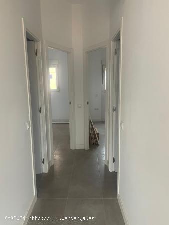 APARTAMENTO DOS HABITACIONES DOS BAÑOS - ALICANTE