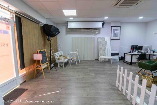 LOCAL COMERCIAL , EN BENAHADUX - ALMERIA