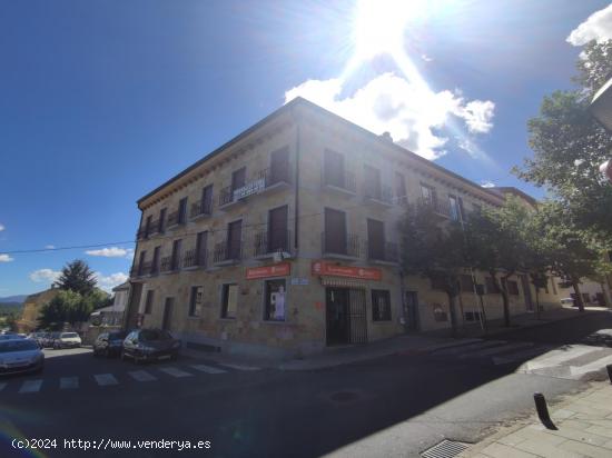 Edificio en construcción en El Escorial, Madrid. - MADRID