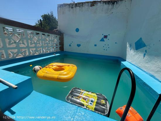 CASA CON PISCINA TIPO ALBERCA A LA VENTA - CORDOBA