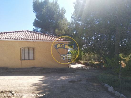  CASA DE CAMPO EN ONTINYENT - VALENCIA 