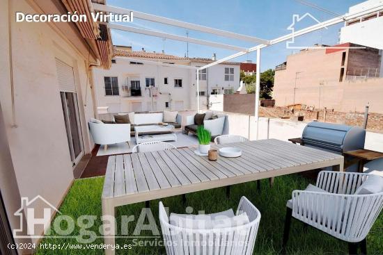 AMPLIO Y PRECIOSO ÁTICO CON GRAN TERRAZA, BALCÓN, ASCENSOR Y TRASTERO - CASTELLON