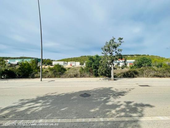 PARCELA INDUSTRIAL DE 429 M2 EN CALAFELL - TARRAGONA