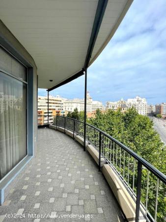  Se Vende Espectacular Piso en Zona Centro de Valencia. - VALENCIA 