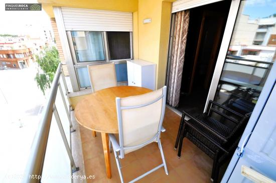 Piso de 3 habitaciones con terraza en la Zona del Campo de Futbol - TARRAGONA