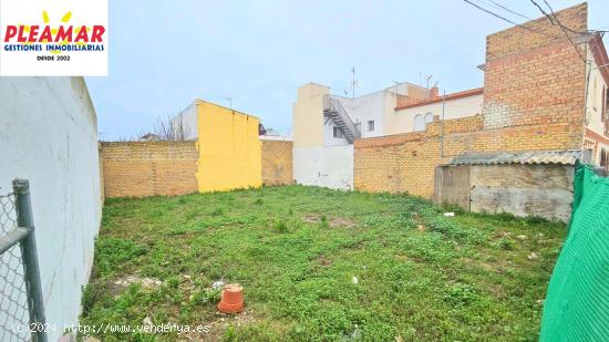  PARCELA URBANA DE 236 M2   ZONA CAMPO DE FUTBOL - CADIZ 