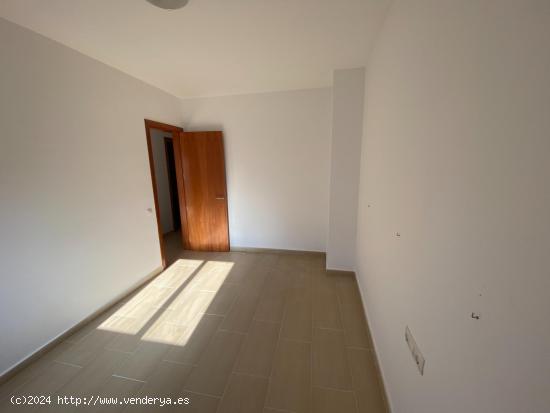  ADOSADAS NUEVAS A ESTRENAR EN LLETGER ( SANT JAUME DELS DOMENYS )  DESDE 180.000€. - TARRAGONA 