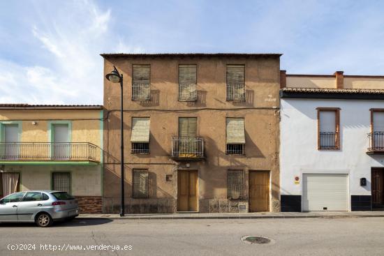 Casa en Pinos Puente (Granada) - GRANADA