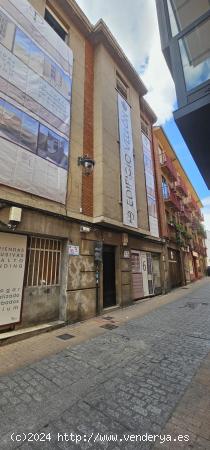  EXCLUSIVAS VIVIENDAS EN EL CASCO HISTORICO DE LEÓN - LEON 