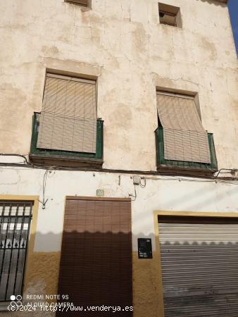 CASA UNIFAMILIAR PARA REFORMAR EN SAX -ALICANTE - ALICANTE