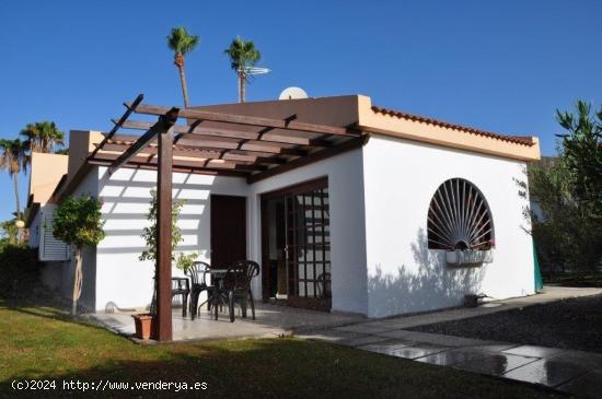  Bonito Bungalow con jardin - LAS PALMAS 