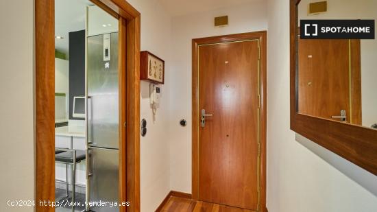 Apartamento entero de 2 dormitorios en Barcelona. - BARCELONA