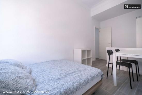 Habitaciones en alquiler en piso compartido en Valencia - VALENCIA