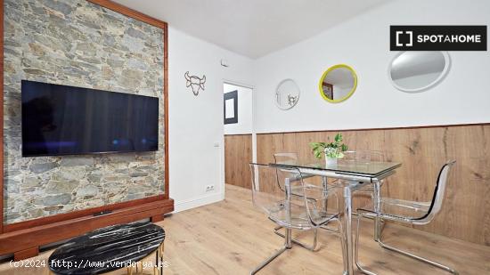 Apartamento entero de 3 habitaciones en Barcelona. - BARCELONA