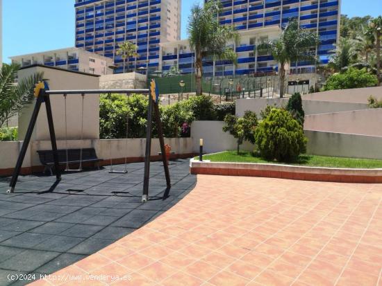 Apartamento de 2 dormitorios en Villajoyosa - ALICANTE