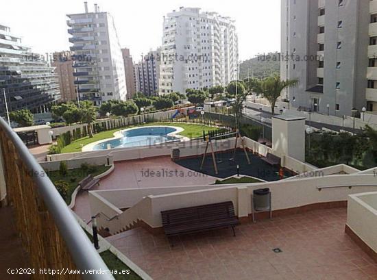 Apartamento de 2 dormitorios en Villajoyosa - ALICANTE