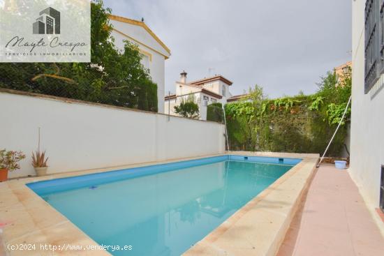 MAGNIFICO CHALET CON PISCINA EN LA  ENTRADA HIJAR - GRANADA