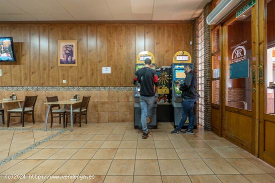 VENTA DE RESTAURANTE EN POLÍGONO DE ASEGRA, PELIGROS - GRANADA