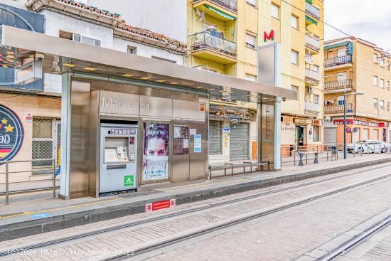 Local comercial en Maracena muy céntrico. - GRANADA