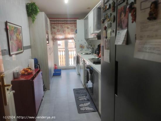 VIVIENDA REFORMADA DE 3 DORMITORIOS EN ZONA SAN ROQUE - ALBACETE