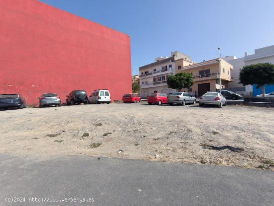 Parcela urbana en San Isidro - SANTA CRUZ DE TENERIFE