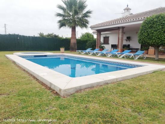 Chalet rustico en Coin - MALAGA