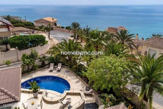 Magnifica villa de lujo en La Nuza con vistas al mar - ALICANTE