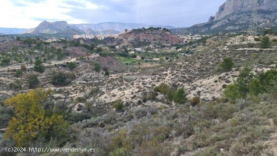 Estupenda parcela situada   por encima Campo de Golf ⛳️ Alfarella - ALICANTE