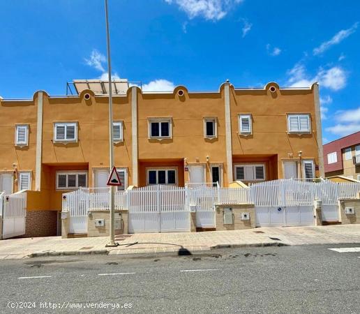 LA OPORTUNIDAD QUE ESTABAS ESPERANDO DÚPLEX ADOSADO EN EL CRUCE DE ARINAGA. - LAS PALMAS